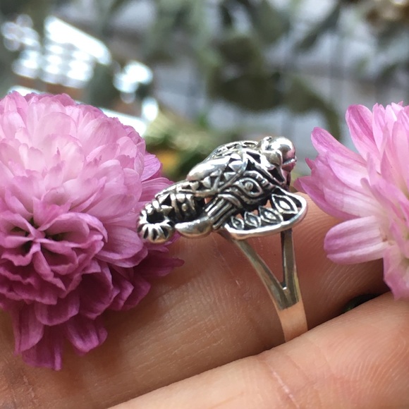 Lucky Elephant Ring - 925 Sterling Silver - Picture 4 of 8